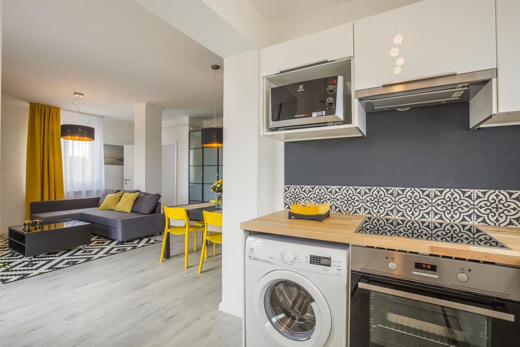 Terrace Apartments At City Park ブダペスト エクステリア 写真
