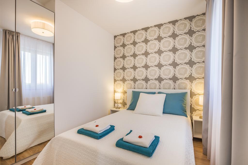 Terrace Apartments At City Park ブダペスト エクステリア 写真