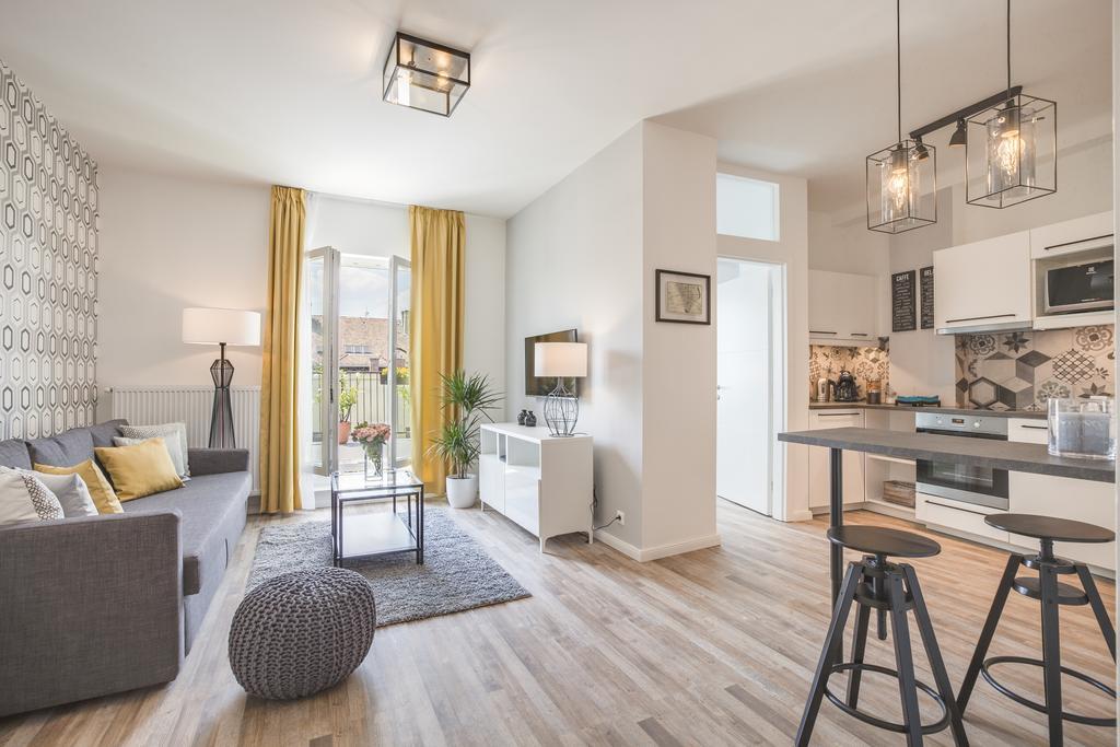 Terrace Apartments At City Park ブダペスト エクステリア 写真